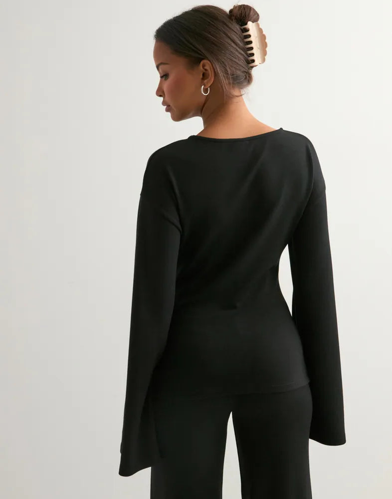 ANIOŁ | KOMPLET Z SZEROKIM RĘKAWEM