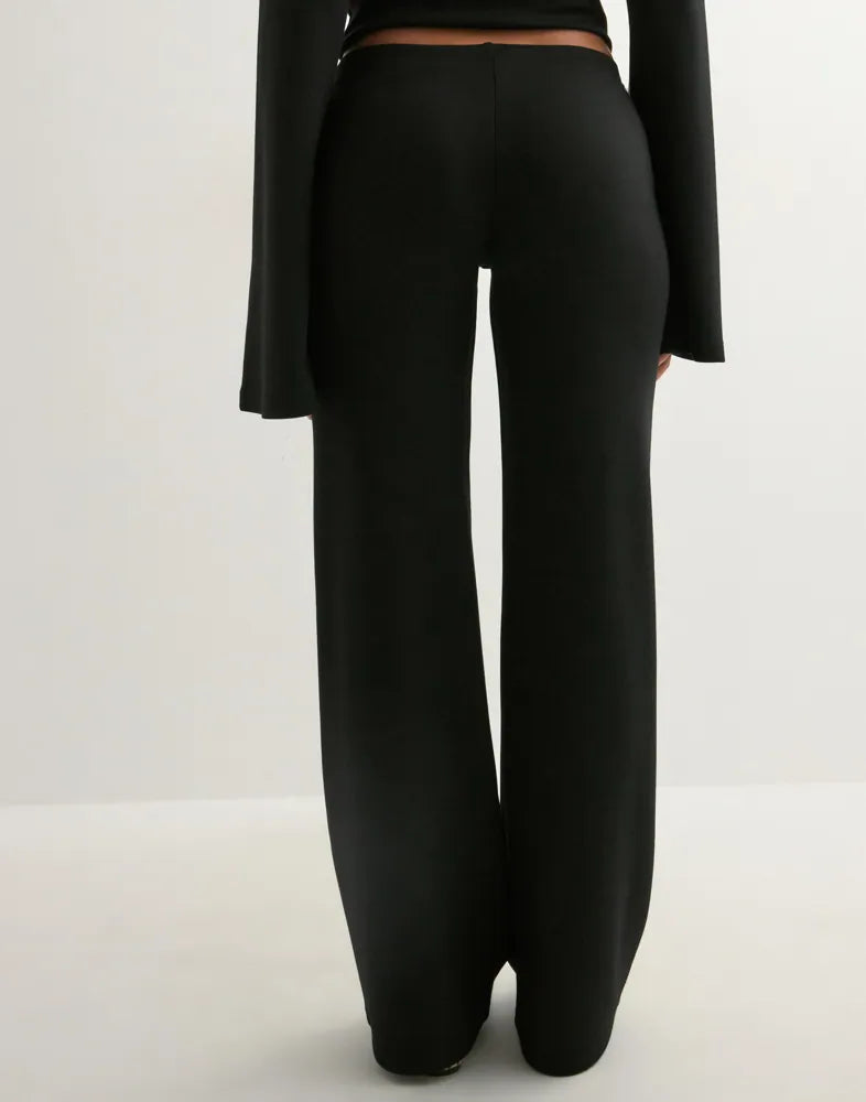 ANIOŁ | KOMPLET Z SZEROKIM RĘKAWEM